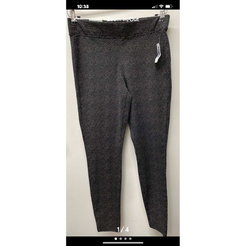 NWT $24.99 Old Navy Size M Black and white Print Leggings
